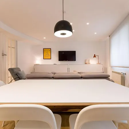 Seis Aldabas Apartamento