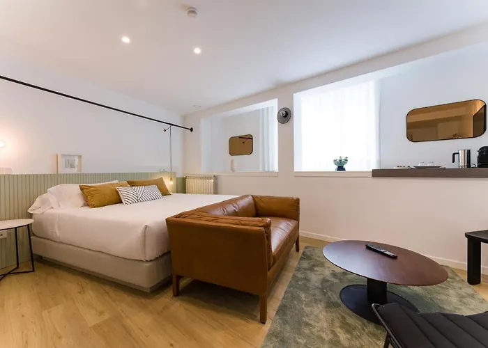 Seis Aldabas Santiago de Compostella