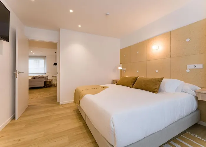 Seis Aldabas Santiago de Compostela