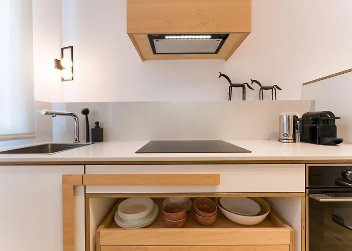 Seis Aldabas Santiago de Compostella