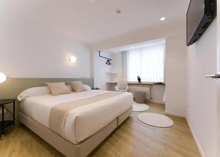 Seis Aldabas * Santiago de Compostella